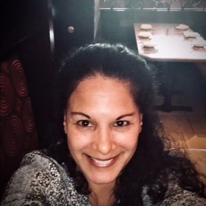 Meet your Posher, Gina